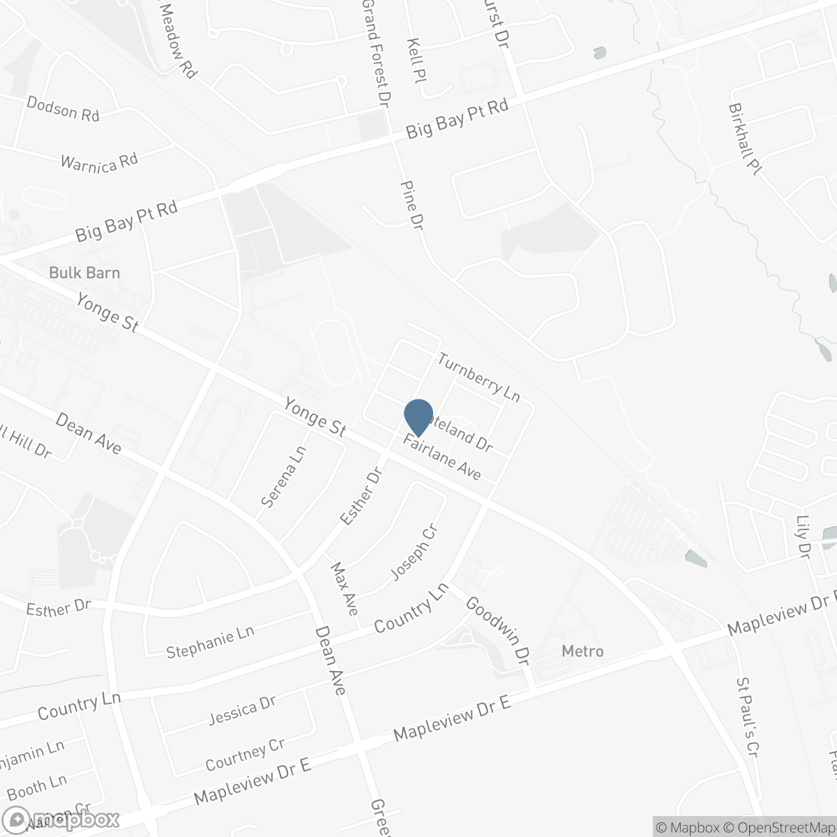 131 GATELAND DRIVE, Barrie, Ontario L9J 0M8